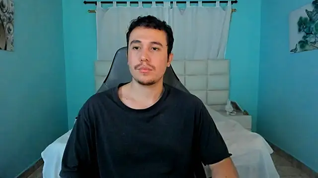 Snapshot of juan__jimenez chatting on April 13, 2026, 9:19 pm juan jimenez online show from April 13, 2026, 9:19 pm