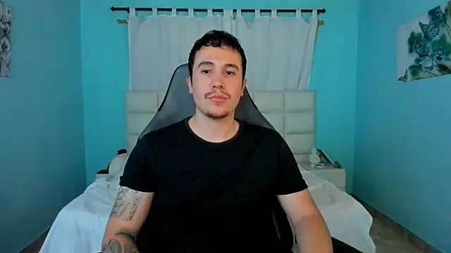 Snapshot of juan__jimenez chatting on April 3, 2026, 8:59 pm juan jimenez online show from April 3, 2026, 8:59 pm
