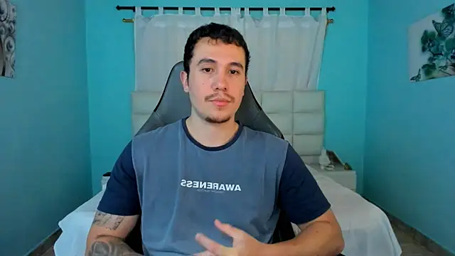 Snapshot of juan__jimenez chatting on April 11, 2026, 7:39 pm juan jimenez online show from April 11, 2026, 7:39 pm