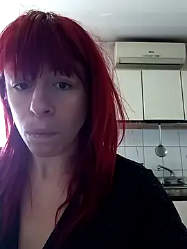 Snapshot of Annarella_Pika chatting on May 8, 2026, 11:36 am Annarella Pika online show from May 8, 2026, 11:36 am
