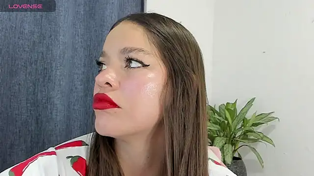 zoe69x online show from March 11, 2025, 4:19 am