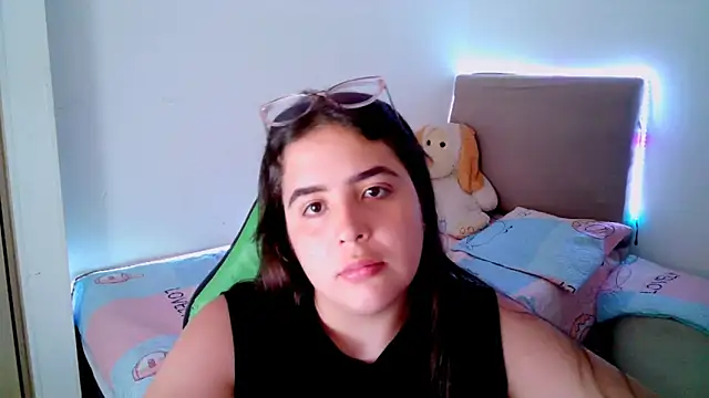  alicia z online show from February 19, 2025, 6:10 pm