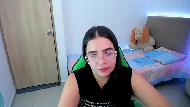  alicia z online show from February 28, 2025, 11:45 pm