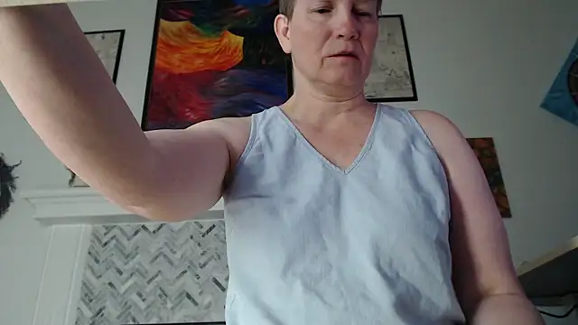 AuroraWillows online show from February 17, 2026, 3:59 am