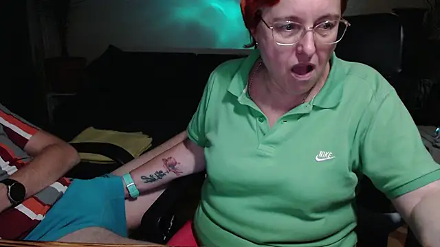 JoannaAndNeighbour online show from November 7, 2025, 8:35 pm