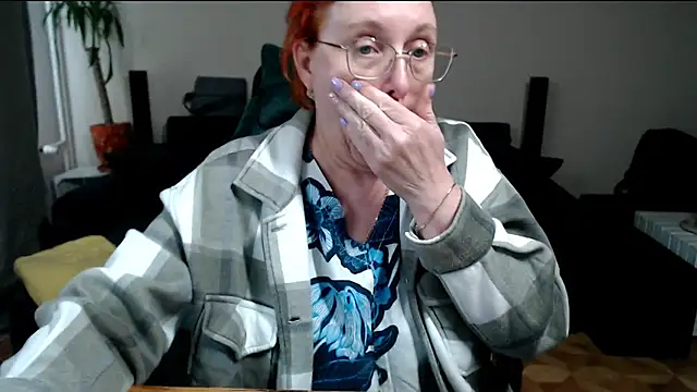 JoannaAndNeighbour online show from March 18, 2026, 1:24 pm