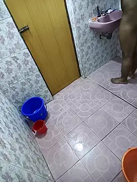 naughtyyboyfriend online show from December 18, 2025, 12:31 pm