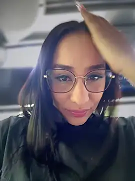   IRIS   online show from November 8, 2025, 3:48 pm