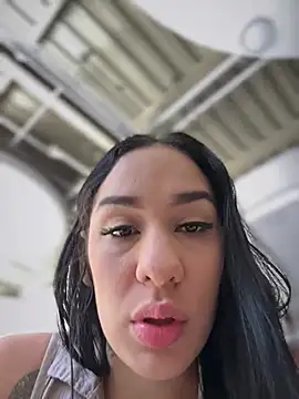 Snapshot of __IRIS__ chatting on July 22, 2026, 3:25 pm IRIS online show from July 22, 2026, 3:25 pm