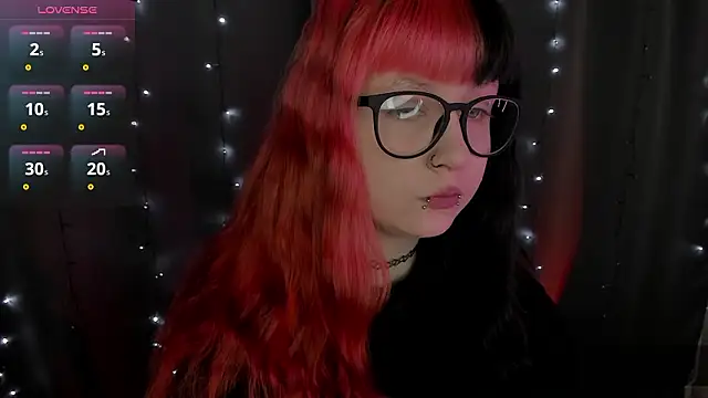 Snapshot of t0riayun0 chatting on February 9, 2026, 7:34 pm t0riayun0 online show from February 9, 2026, 7:34 pm