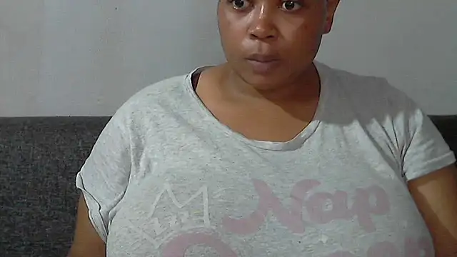 Sexy-queen99xx online show from November 15, 2025, 6:17 am