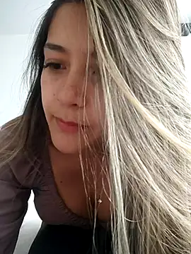 Snapshot of alana_69 chatting on March 14, 2025, 10:16 pm alana 69 online show from March 14, 2025, 10:16 pm