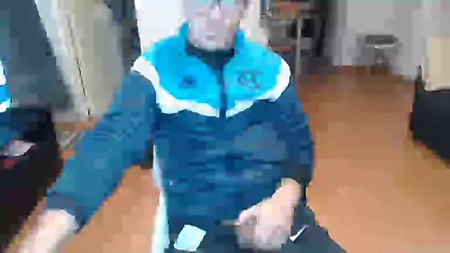 Snapshot of guachin_hunk chatting on June 23, 2026, 11:25 pm guachin hunk online show from June 23, 2026, 11:25 pm
