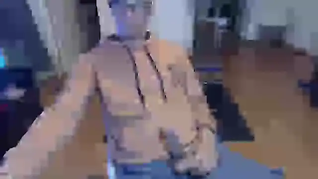 Snapshot of guachin_hunk chatting on September 30, 2025, 2:56 pm guachin hunk online show from September 30, 2025, 2:56 pm