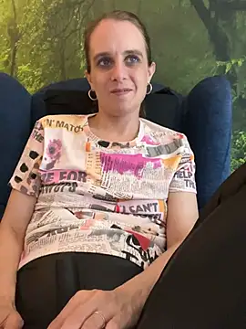 LadyChantale online show from March 22, 2025, 10:15 pm