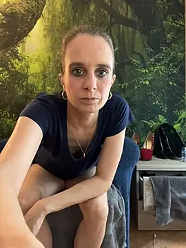 LadyChantale online show from March 15, 2025, 8:10 pm