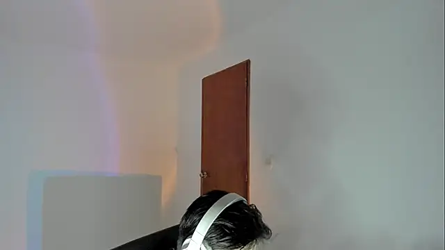 Snapshot of Giordano_Russo chatting on February 5, 2026, 10:05 pm Giordano Russo online show from February 5, 2026, 10:05 pm