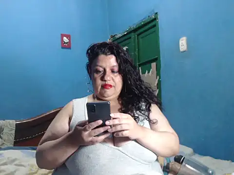 Lauren baby online show from February 6, 2026, 9:55 pm