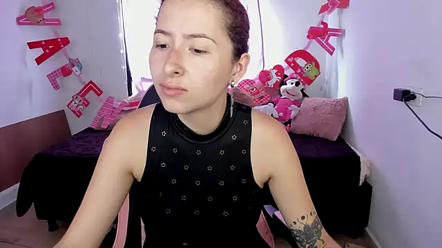 Ginger Sweetty online show from February 14, 2025, 8:26 pm