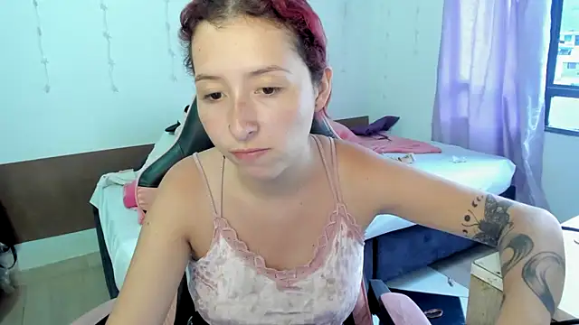 Ginger Sweetty online show from February 6, 2025, 10:43 pm