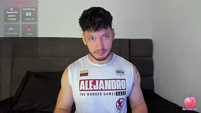 Snapshot of alejandro__2 chatting on November 19, 2025, 5:13 pm alejandro 2 online show from November 19, 2025, 5:13 pm