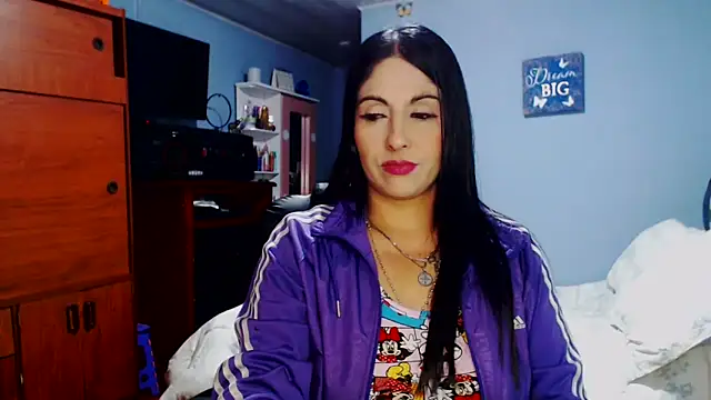 sahtlove1 online show from May 15, 2026, 2:09 am