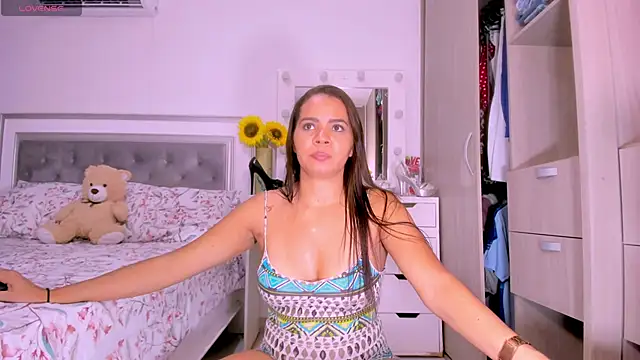 sharonDulce online show from November 28, 2025, 1:28 am