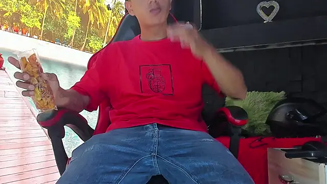 boy bigcock24cm online show from May 27, 2026, 12:34 pm