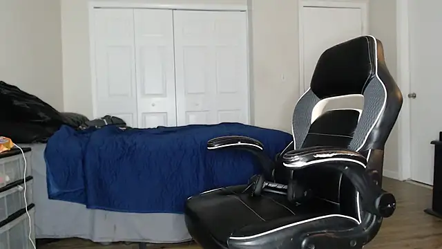 ChrisVacher online show from February 7, 2026, 11:24 pm