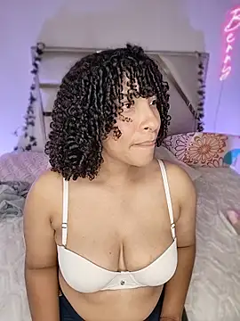 Snapshot of DannaBerry chatting on June 19, 2026, 9:09 pm DannaBerry online show from June 19, 2026, 9:09 pm