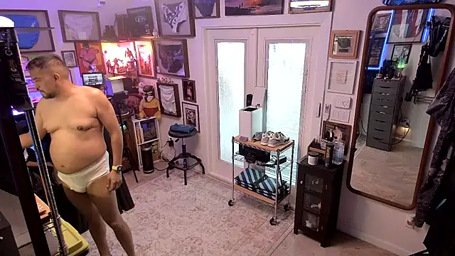 Briefs bud online show from March 9, 2025, 1:46 am