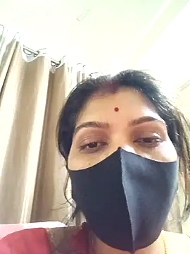 Snapshot of Your_chahat chatting on December 16, 2025, 11:42 pm Your chahat online show from December 16, 2025, 11:42 pm