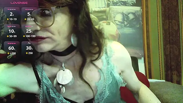 TheBlackWtch online show from October 3, 2025, 7:15 pm