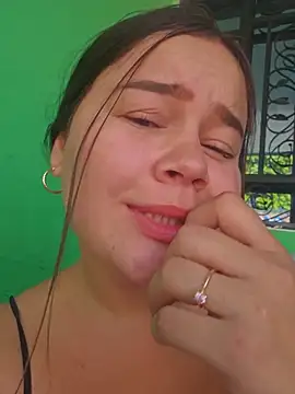 Snapshot of sweet_lucia chatting on July 13, 2026, 2:27 pm sweet lucia online show from July 13, 2026, 2:27 pm