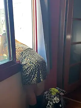 angelitasexy81 online show from November 3, 2025, 2:42 pm