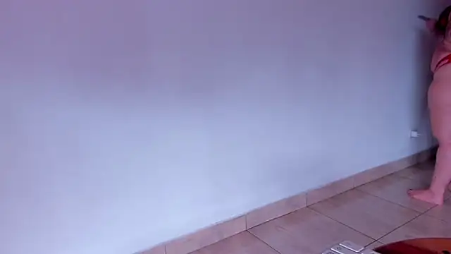 Emma lean online show from December 20, 2025, 12:52 pm