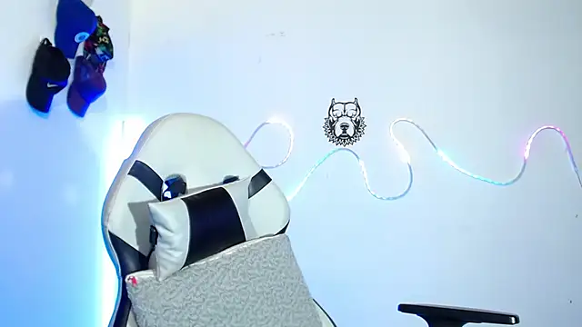 sebastian horny online show from February 11, 2026, 4:23 am