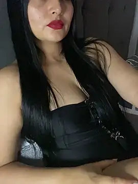 Snapshot of vellaAngel chatting on February 13, 2026, 4:01 am vellaAngel online show from February 13, 2026, 4:01 am