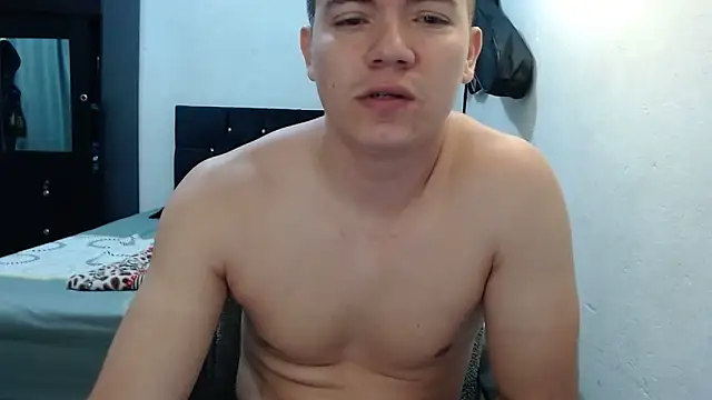 Snapshot of suckmydickbitch97 chatting on February 11, 2026, 11:32 am suckmydickbitch97 online show from February 11, 2026, 11:32 am