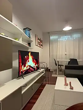 redheaddoll22 online show from November 10, 2025, 11:26 am