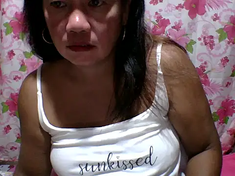 pinaySandra online show from October 21, 2025, 6:07 pm