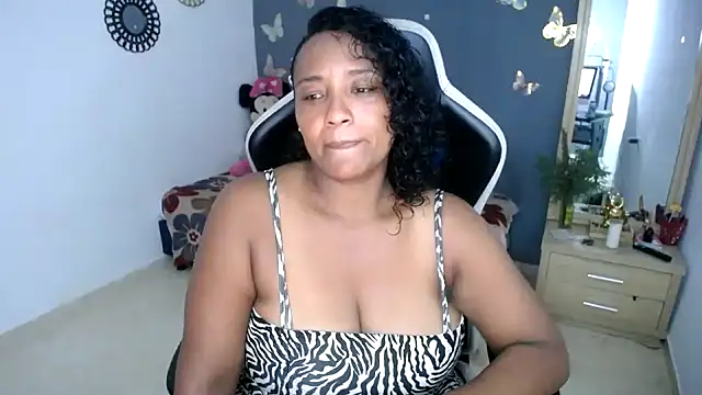 Snapshot of marysol83 chatting on June 5, 2026, 2:38 am marysol83 online show from June 5, 2026, 2:38 am