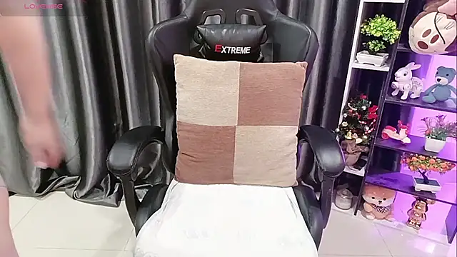 Yuki-yio online show from April 1, 2026, 1:19 am