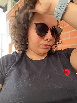 Emma Wish online show from March 31, 2026, 9:06 pm