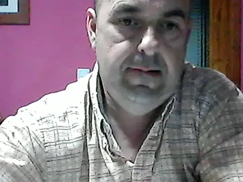 Hot-pico76 online show from March 9, 2025, 5:39 pm