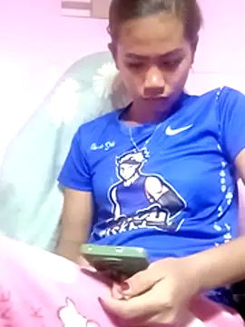 Snapshot of Cutie_body11 chatting on January 16, 2026, 12:58 am Cutie body11 online show from January 16, 2026, 12:58 am