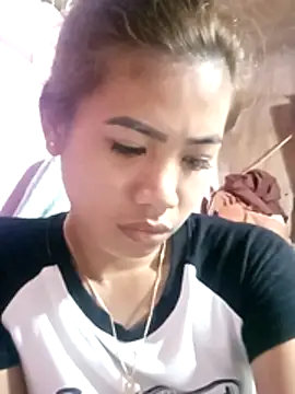 Snapshot of Cutie_body11 chatting on January 10, 2026, 12:50 am Cutie body11 online show from January 10, 2026, 12:50 am