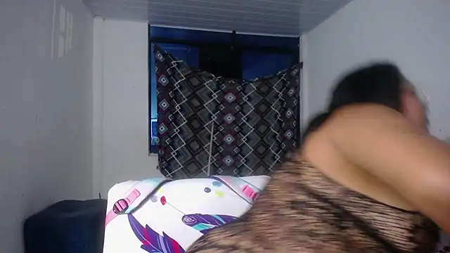 Snapshot of sirena_15 chatting on February 3, 2026, 5:05 am sirena 15 online show from February 3, 2026, 5:05 am