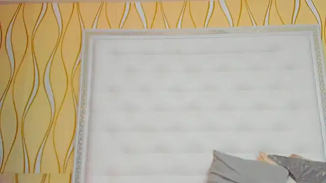 karissia online show from November 13, 2025, 5:55 am