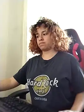 EmmaMelissa0521 online show from March 31, 2026, 5:04 pm